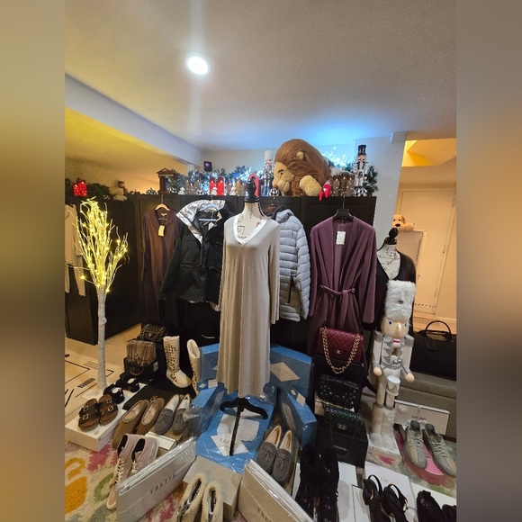 Frette Cascade Luxury Loungewear 2025 NWT  Grey / White Nightgown Silk & Cotton - Picture 9 of 16